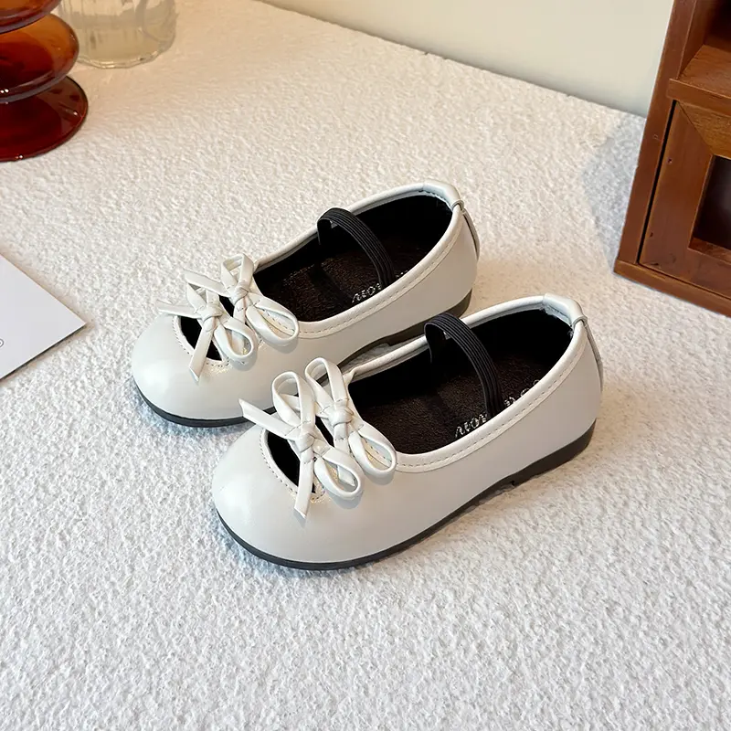 New 2025 Little Girl Leather Shoes Fashion Bowknot Versatile Kids Princess Flat Shoes Simple Spring Autumn Children's Loafers