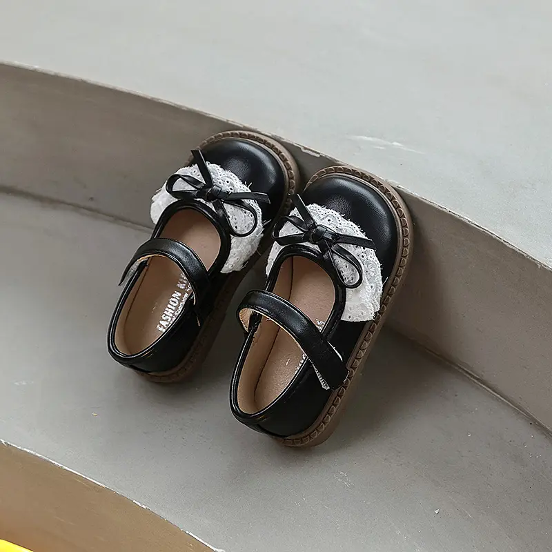 Chic Children Causal Shoes for Girls Spring Autumn Lace Ruffled Edge Kids Leather Shoes Sweet Princess Wedding Party Flat Shoes