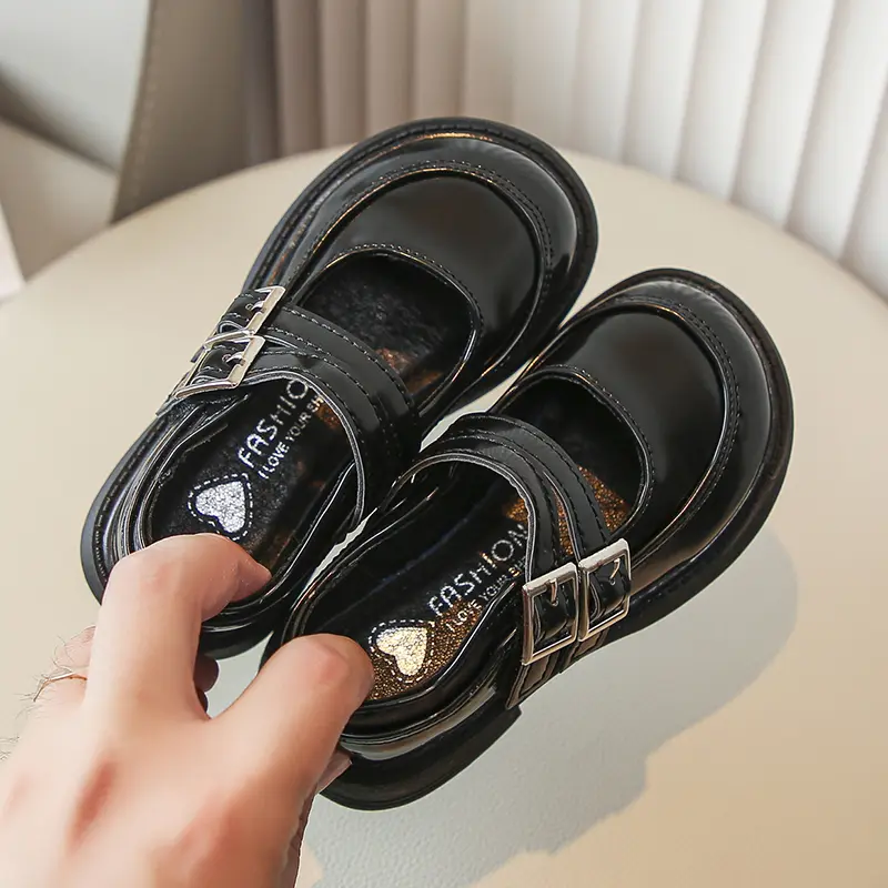 Girls Performance Dance Shoes with Metal Buckle Children Leather Princess Shoes British Style Kids Mary Janes Shoes Round Toe