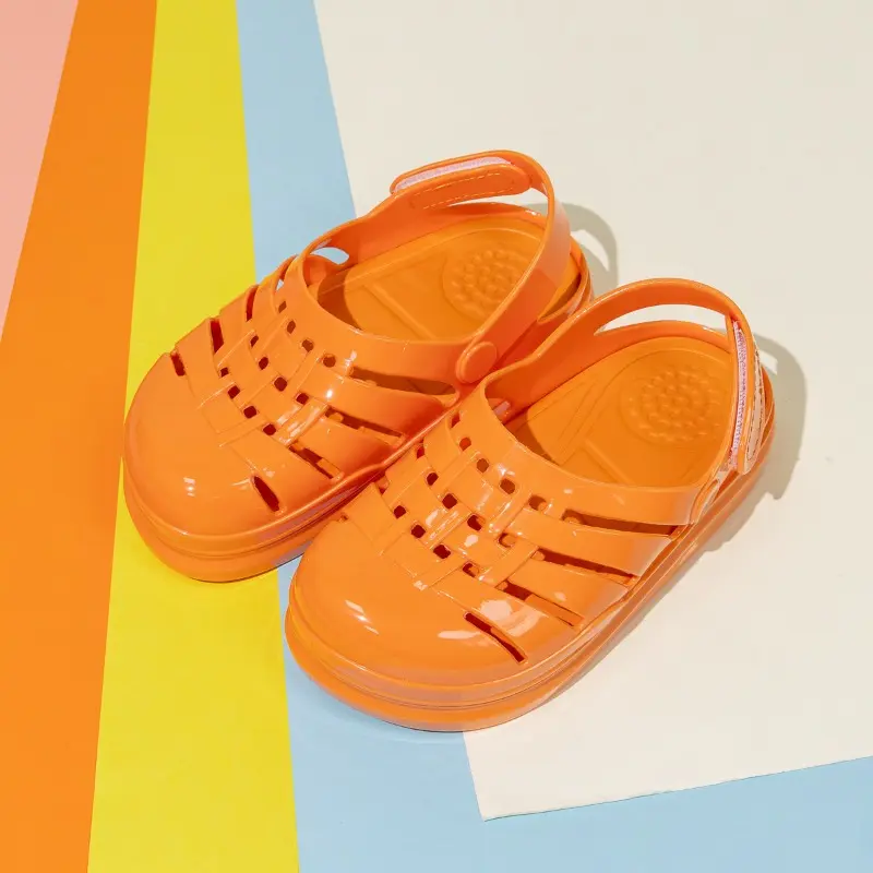 Children's Summer Sandals 2025 New Girls Simple Sandals Beach Non-slip Kids Causal Boys Hollow-out Toddlers Sandals Soft EVA