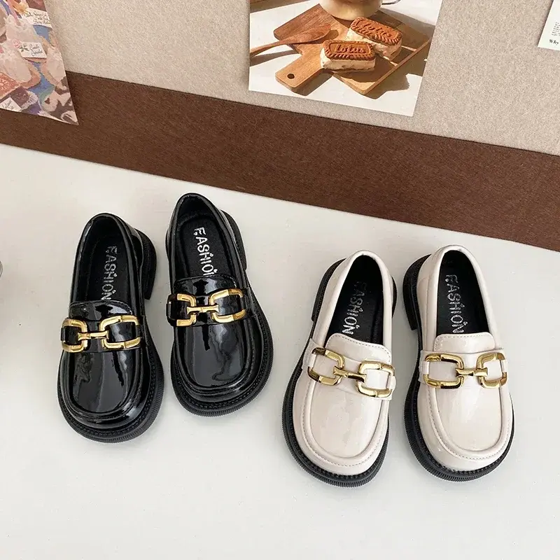 Kids Uniform Shoes Black Glossy 2025 Spring Autumn Girls Leather Shoes School Students Kids Flats Buckle Decoration Ins Trendy