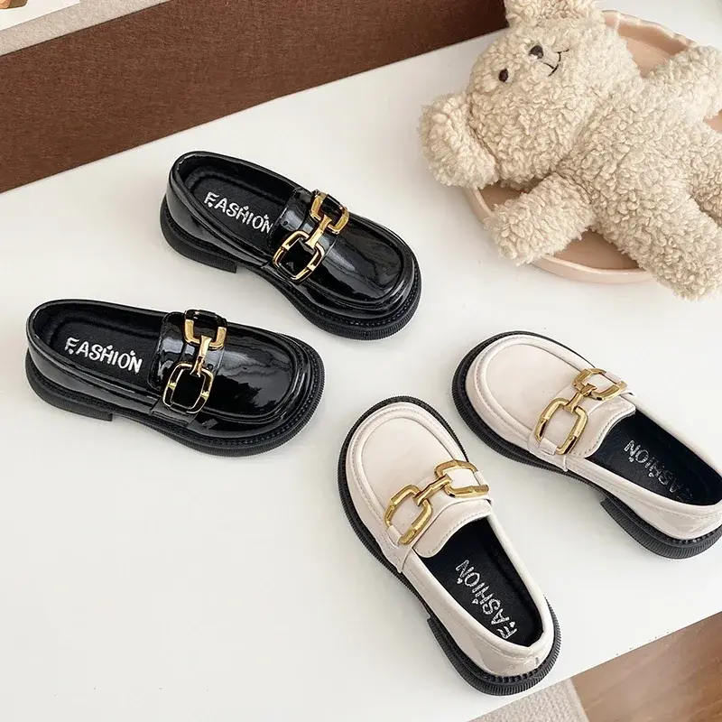 Kids Uniform Shoes Black Glossy 2025 Spring Autumn Girls Leather Shoes School Students Kids Flats Buckle Decoration Ins Trendy