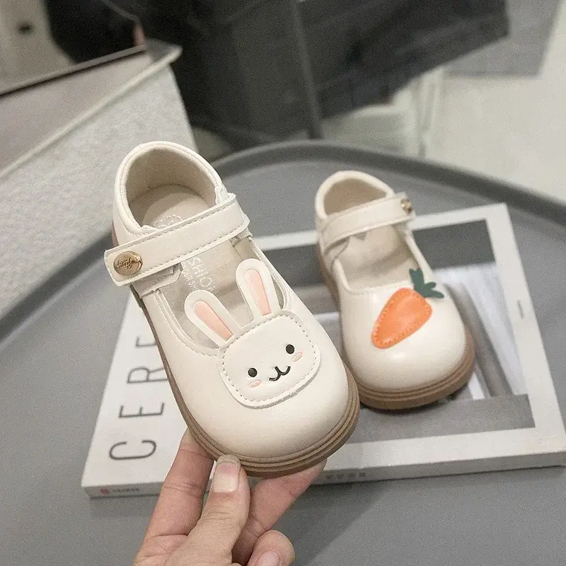 Kids Princess Shoes Non-slip Soft Sole Toddle Girls Flats Cute Rabbit 2025 New Fashion Children Leather Shoes Round Toes Sweet