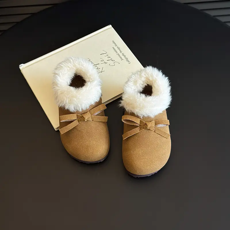 2024 New Children's Plush Shoes Sweet Bowknot Girls Winter Cotton Shoes Flat Versatile Outdoor Kids Causal Shoes Warm Fluffy Fur