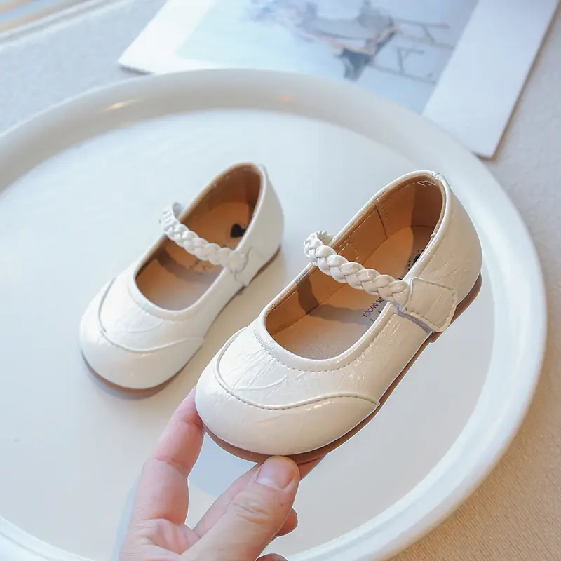 2025 Children Leather Shoes for Girls Spring New Fashion Korean Style Soft Anti-slippery Versatile Chic Simple Princess Shoes