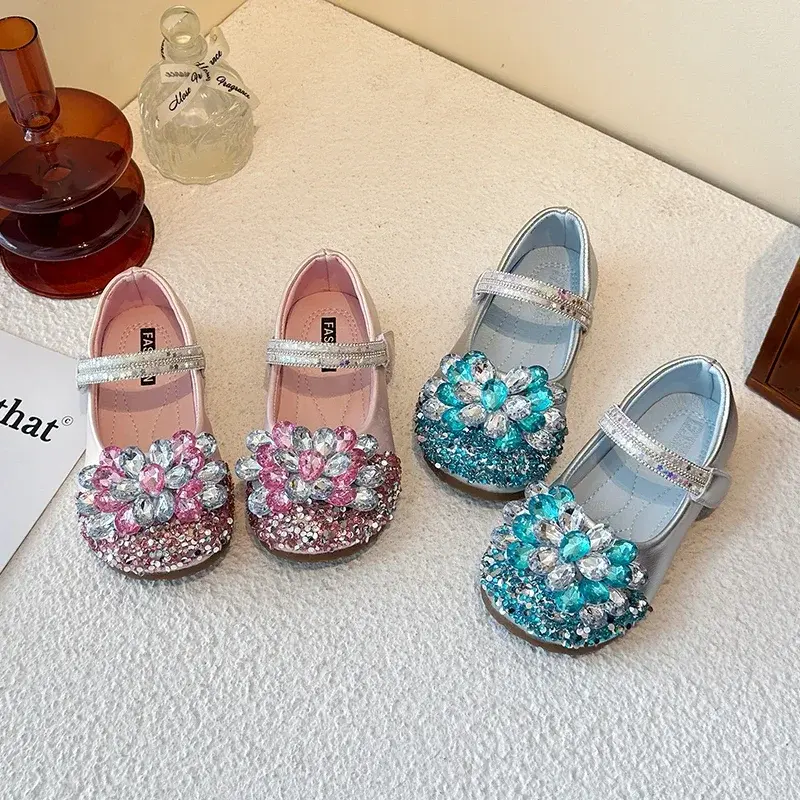 Kids Princess Shoes Shiny Crystal Girls Leather Shoes Round Toes Sequins 2025 New Children Flat Shoes Soft Sole Non-slip Ins