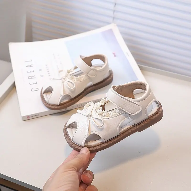 Sweet Girls Summer Princess Flat Sandals Toddlers Wedding Party Children Fashion Ruffled Edge Sandals Hollow-out Kids Sandals