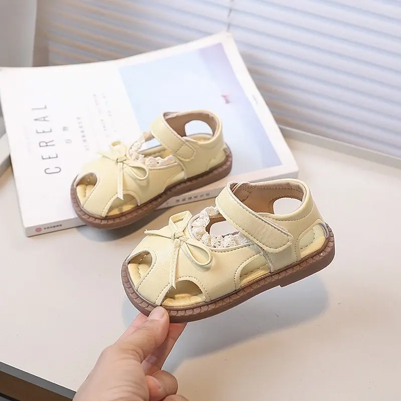 Sweet Girls Summer Princess Flat Sandals Toddlers Wedding Party Children Fashion Ruffled Edge Sandals Hollow-out Kids Sandals