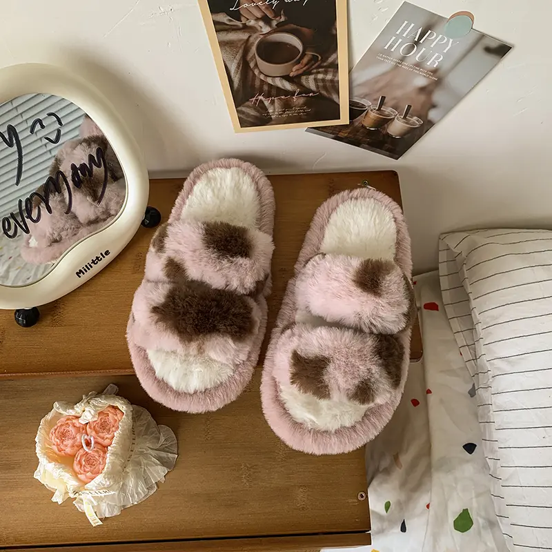 2025 Children Casual Plush Slippers for Girls Winter New Fashion Korean Style Soft Bottom Anti-slippery Versatile Princess Shoes