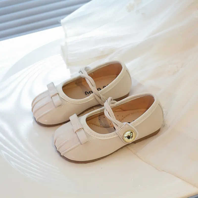 2025 New Children's Leather Shoes Simple Pleated Girls Fashion Leather Shoes Causal Bowknot Versatile Kids Princess Flat Shoes