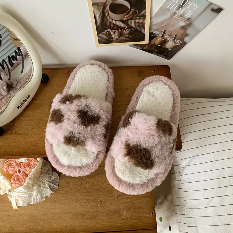 2025 Children Warm Plush Slippers for Girls Winter New Fashion Korean Style Soft Bottom Anti-slippery Versatile Open-toe Shoes