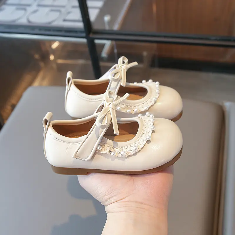 Girls Fashion Princess Shoes Elegant Ruffled Edge Children's Flats Spring Autumn New Kids Versatile Wedding Party Leather Shoes