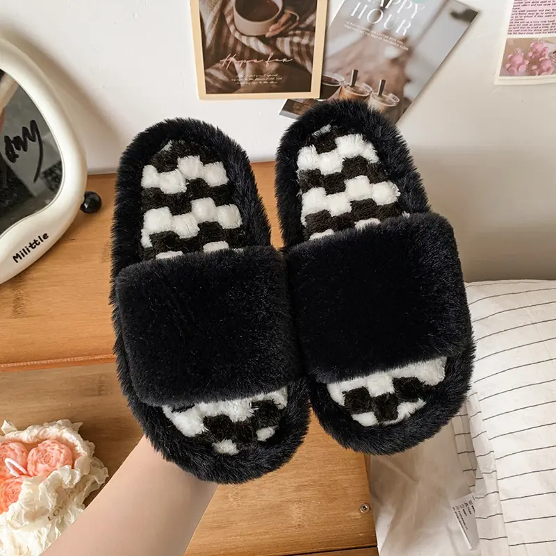 2025 Children Plush Slipeprs for Girls Winter New Fashion Korean Style Soft Bottom Anti-slippery Versatile Chic Open-toe Shoes