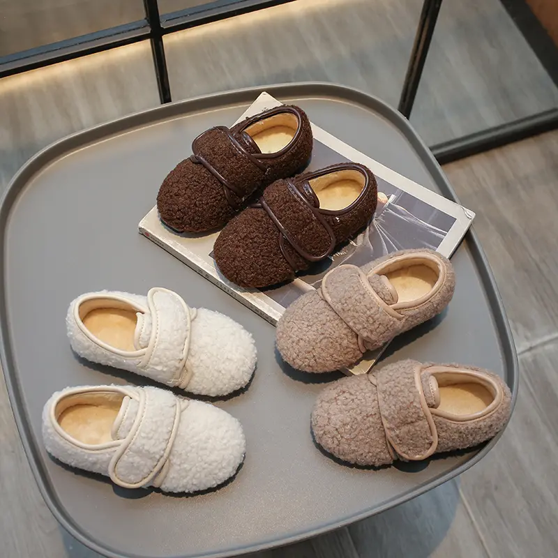 Kids' Winter Shoes Classic Simple Girls Causal Cotton Shoes Fashion Warm Fluffy Children Flat Moccasin Shoes for Boys Round-toe