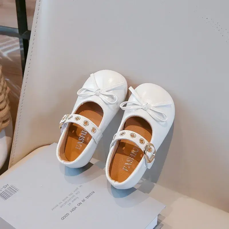 Kids Flat Shoes Black Soild Color 2025 New Girls Dance Performance Shoes Non-slip Soft Sole Children Leather Shoes Sweet Retro