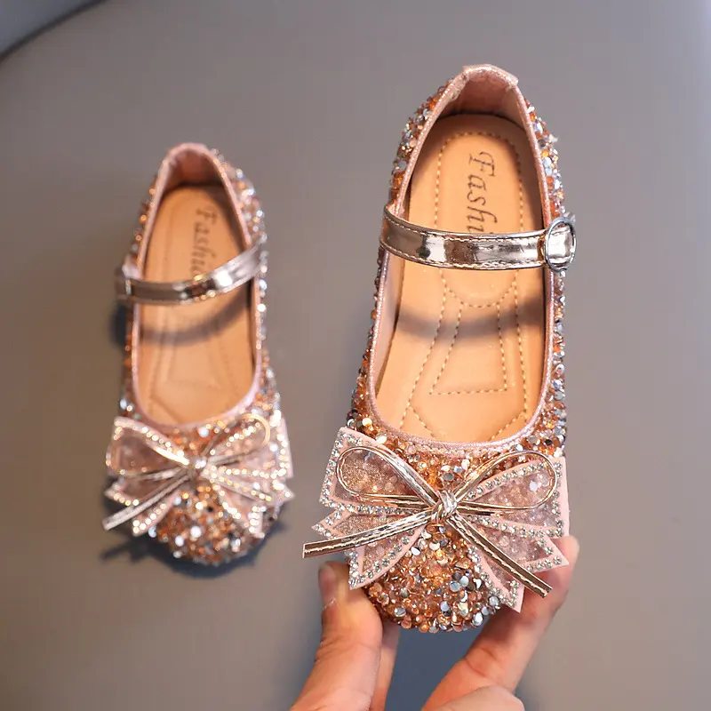 2025 Girls Princess Leather Shoes with Sequins Bowknot Children's Flats Party Wedding Versatile Kids Luxury Shoes Shallow Causal