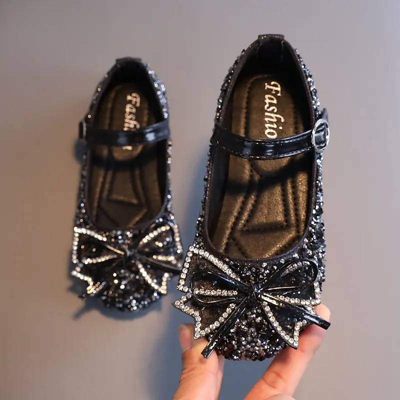 2025 Girls Princess Leather Shoes with Sequins Bowknot Children's Flats Party Wedding Versatile Kids Luxury Shoes Shallow Causal