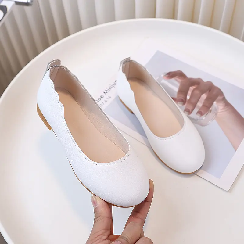 New Spring Autumn Girls' Flat Shoes Simple Solid Color Children's Leather Shoes Soft Bottom Versatile Ballet Loafers for Kids