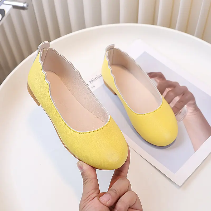 New Spring Autumn Girls' Flat Shoes Simple Solid Color Children's Leather Shoes Soft Bottom Versatile Ballet Loafers for Kids