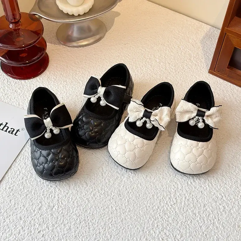 Girls Mary Janes Round Toes Big Bows 2025 New Kids Leather Shoes Non-slip Soft Sole Girls Flat Shoes Ins Trendy Love Heart Sweet