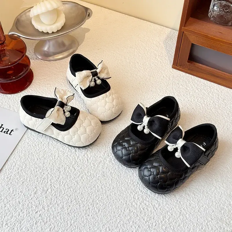 Girls Mary Janes Round Toes Big Bows 2025 New Kids Leather Shoes Non-slip Soft Sole Girls Flat Shoes Ins Trendy Love Heart Sweet