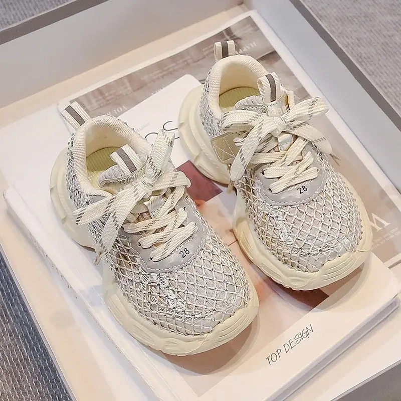 Students Sports Shoes Handsome Comfort Kids Sneakers Mesh Breathable 2025 New Children Basketball Shoes Thick Soft Sole Trendy
