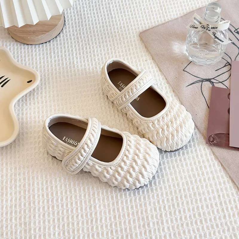 New Children's Shoe for Girl Fashion Green Beige Versatile Kids Princess Leather Shoes Trend Pleated Toddlers Causal Flat Shoes