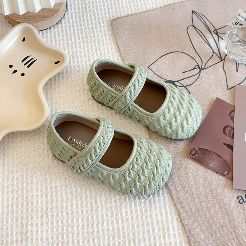 New Children's Shoe for Girl Fashion Green Beige Versatile Kids Princess Leather Shoes Trend Pleated Toddlers Causal Flat Shoes