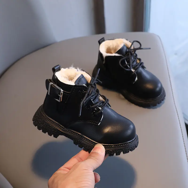 Kids Warm Boots with Thick Fur Children Ankle Boots Fashion Side Zip 2025 Winter New Boys Girls Short Boots Soft Bottom Trendy