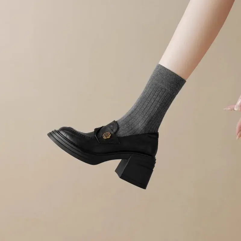 2025 New Women's Loafers Spring Autumn Retro Dress Leather Shoes Fashion Ladies Causal Mary Jane Shoes New Women High Heel Shoes