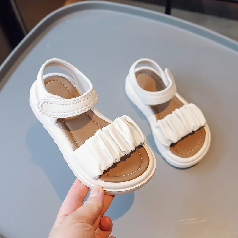 Girls Pleated Sandals Kids Summer Beach Shoes Solid Color Soft Open-toe Britain Style Children Casual Leather Sandals 2024 New