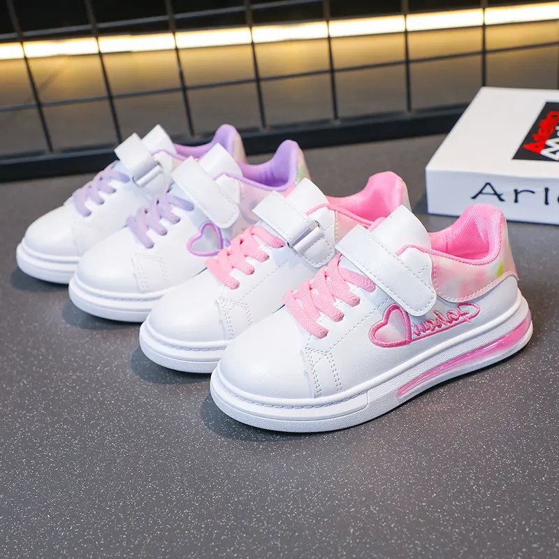 Kids Fashion Girls Casual Sport Shoes Simple Non-slip Love Embroidery Hook & Loop Versatile Soft Breatheable Children Sneakers