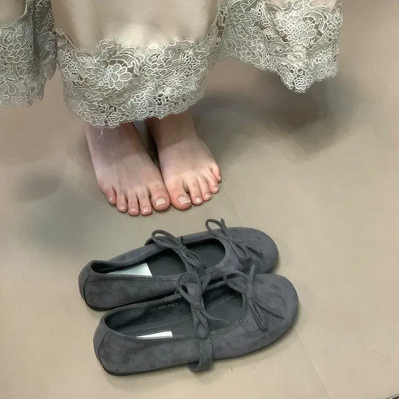 2025 Women Flat Ballet Shoes Spring New Fashion French Style Soft Bottom Elegant Bowtie Princess Mary Jane Dress Single Shoes