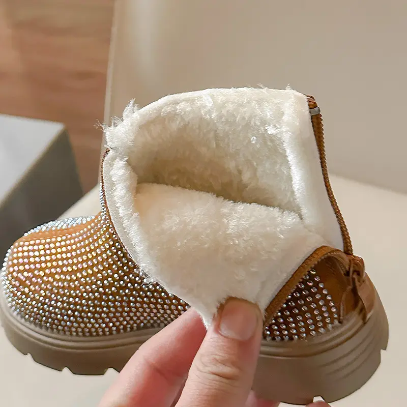 2024 Winter Girls Cotton Shoes Fashion All Over Rhinestone Plush Short Boots Princess Cold-proof Snow Boots Platform Boot H10141