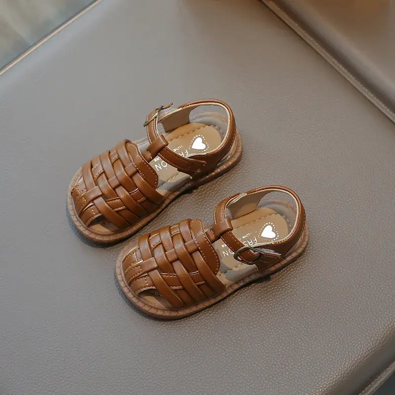 Fashionable Retro Roman Shoes Child Casual Soft-soled Summer Woven Toe Cap Flat Shoes Girls Sandals New Children Footwear I02201