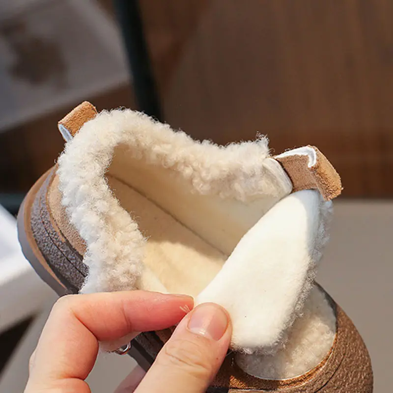 Winter Outdoor Lounging Kids Shoes for Girls All-match Baby Girl Flats Cozy Princess Fur Shoes Child Hot Student Sneakers H09014