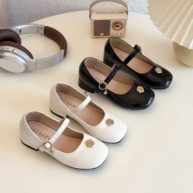England Style Suqare Toe Roman PU Leather Shoes Girl High Heels Dress Shoes with Appliques  Casual Designer Princess Shoe I06294