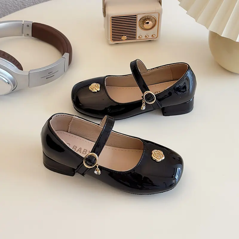England Style Suqare Toe Roman PU Leather Shoes Girl High Heels Dress Shoes with Appliques  Casual Designer Princess Shoe I06294