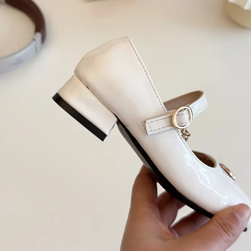 England Style Suqare Toe Roman PU Leather Shoes Girl High Heels Dress Shoes with Appliques  Casual Designer Princess Shoe I06294