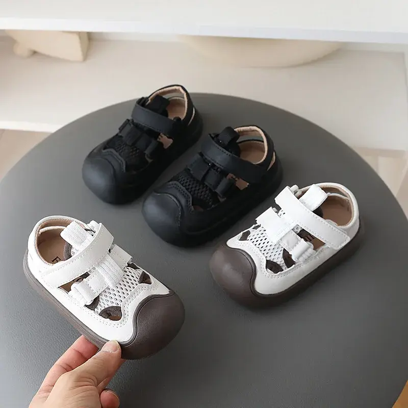 Children Summer Shoes Kids Sandals Breathable Boys Sneakers Outdoor Protecting Toes Beach Water Shoes Girl Clog Shoes New I03161