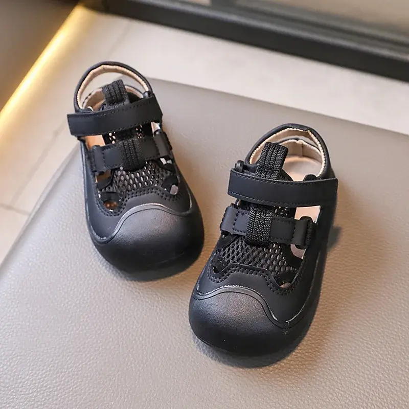 Children Summer Shoes Kids Sandals Breathable Boys Sneakers Outdoor Protecting Toes Beach Water Shoes Girl Clog Shoes New I03161