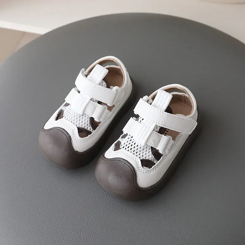 Children Summer Shoes Kids Sandals Breathable Boys Sneakers Outdoor Protecting Toes Beach Water Shoes Girl Clog Shoes New I03161