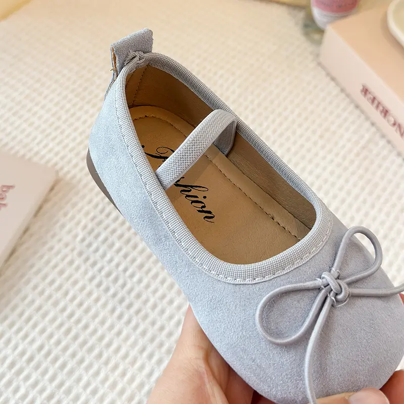 Girls Shoes Low Top Princess Suede Shoe Spring New Shallow Elastic Band Casual Brand Designer Students Ballet Shoes Child I03132