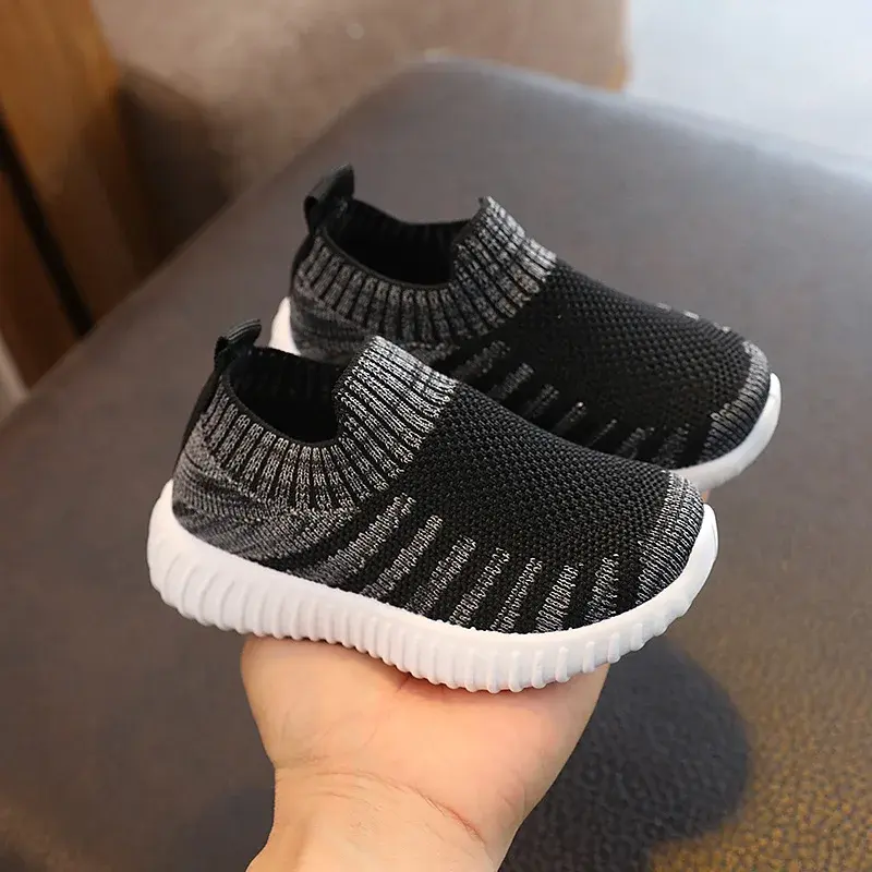 2025 Little Kids Shoes Boys Girls Knitted Fabric Sock Shoes Casual Breathable Baby Sneakers Fashion Stripe Children Shoes I07092