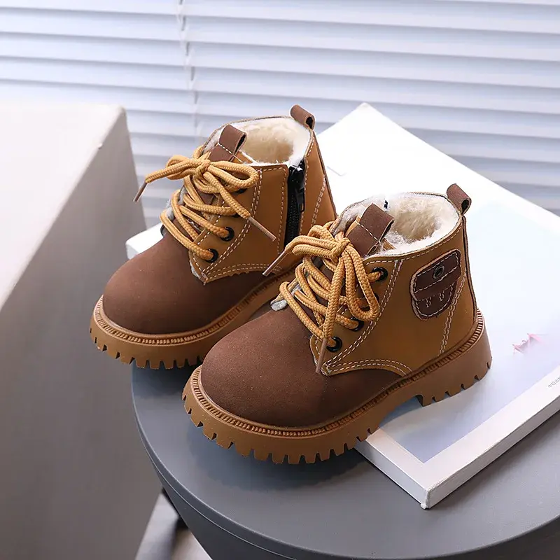 Children Fashion Boots Winter Thickened Boys Girls Anti Slip Warm Leather Boots Side Zipper Solid Color Kids Casual Shoes I01291