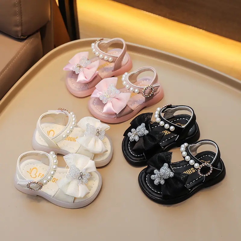 Leisure and Comfortable Baby Girl Sandals Kawaii Cartoon Bear Decos Summer Open Toe Sandals 1-4Y Girl Beach Shoes Toddler H05054