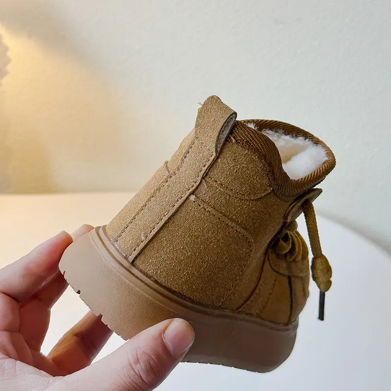 New Winter Children's Snow Boots 2024 Warm Comfortable Student Cotton Shoes Outdoor Thick Velvet Versatile Platform Shoes H11131