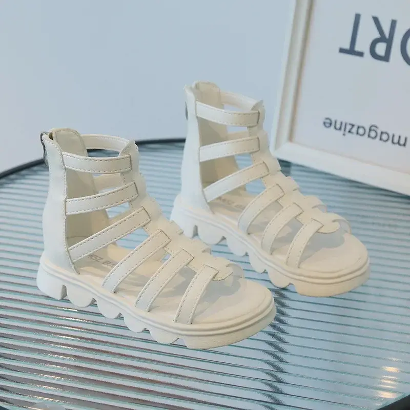 Gladiator Girls Sandals Soft Sole Beach Shoes for Girl Fashion Hollow Out Princess Braided Boots Breathable Girl Sandals I04203