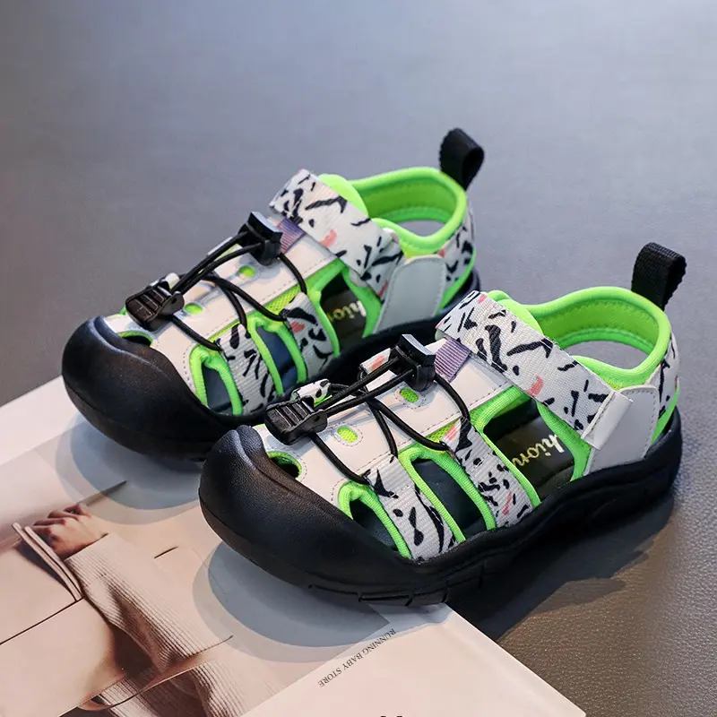New Camouflage Children's Sports Sandals Toe Protection Stream Tracing Shoes for Boys Chic Looks Teenage Girl Beach Shoes I05125