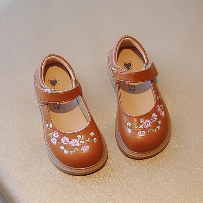 Fashion Kids Girls Leather Shoes Embroidery Flower Non-slip Children Leather Shoes for Autumn Spring Princess Girls Party Shoes